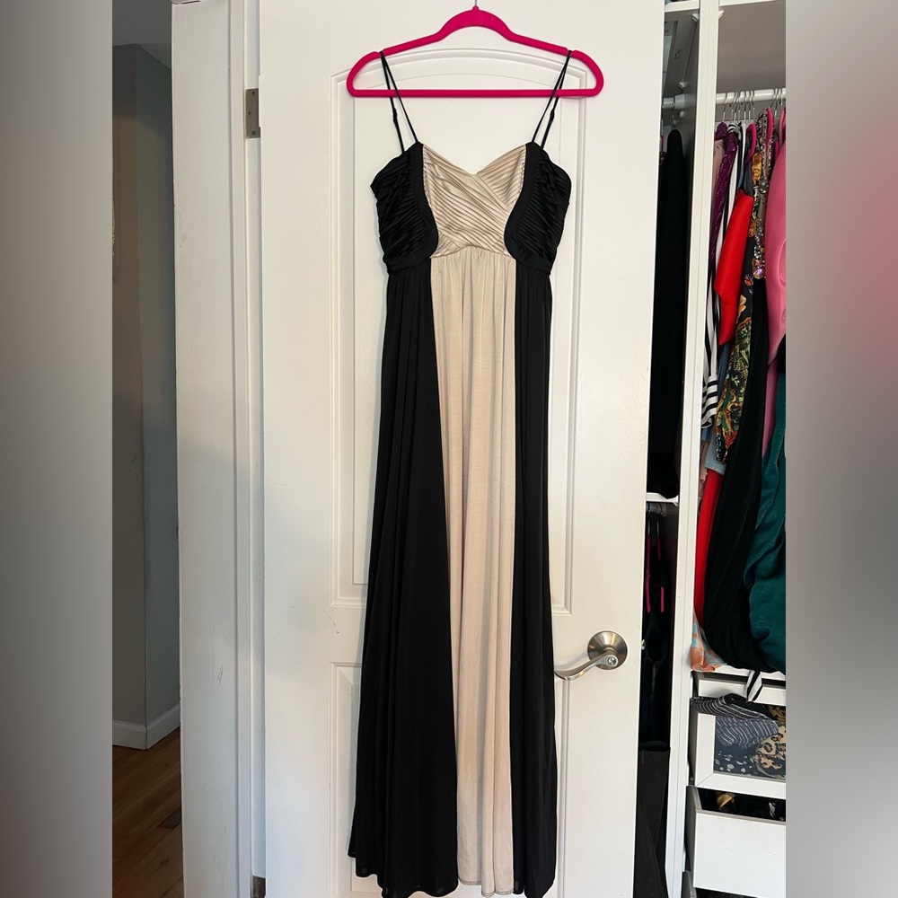 Betsey Johnson Evenings Gown in Black/Eccru sz4